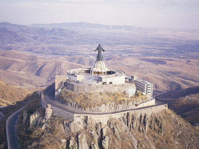 Estatua del Cristo Rey en el cerro del Cubilete