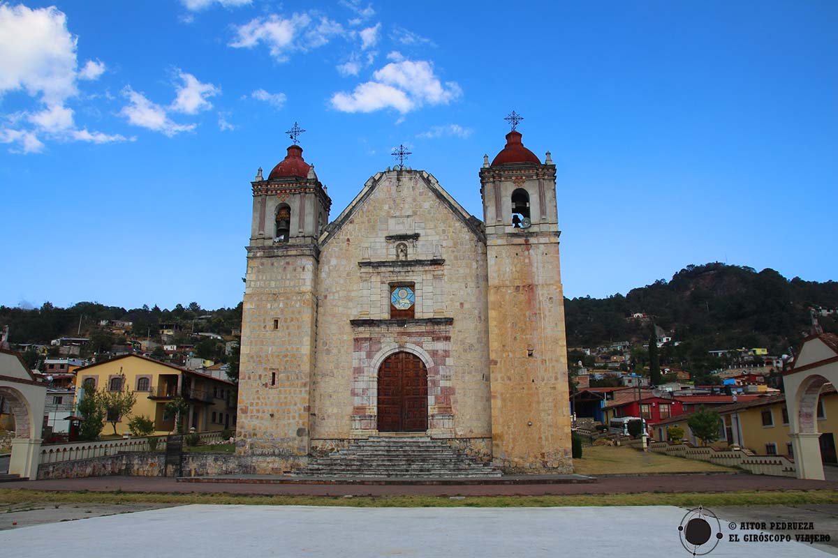 Iglesia San Mateo en Capulálpam de Méndez